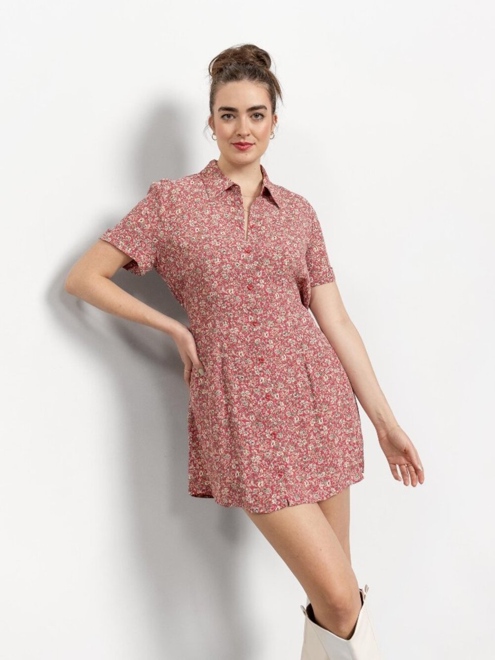 FLOWY FLORAL DRESS Vintage Pink Mini Short Sleeve Rayon Summer 90's / Medium